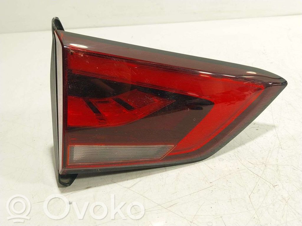 MG ZS Lampa tylna