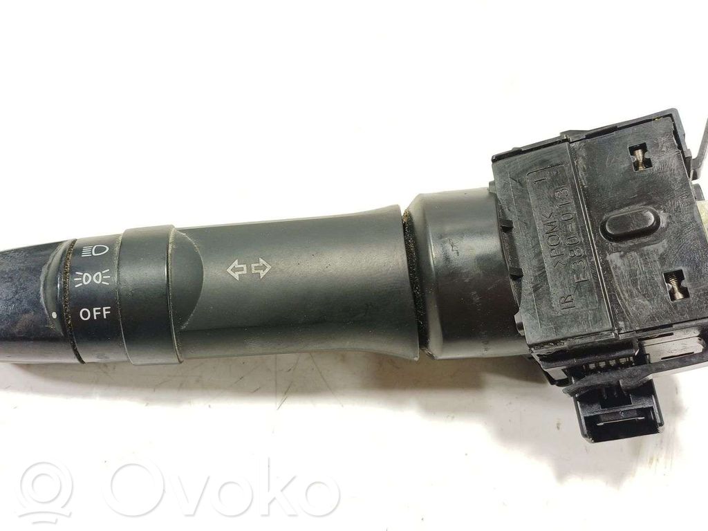 Mitsubishi Montero Regler Dimmer Schalter Beleuchtung Kombiinstrument Cockpit 