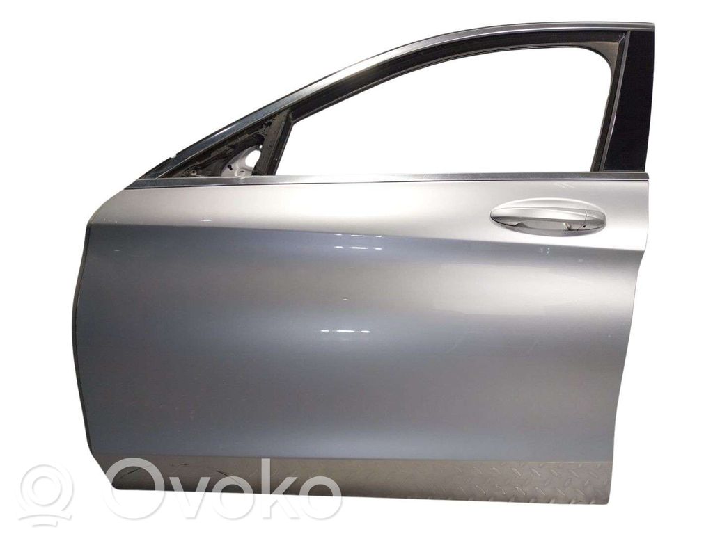Mercedes-Benz C W205 Drzwi przednie 