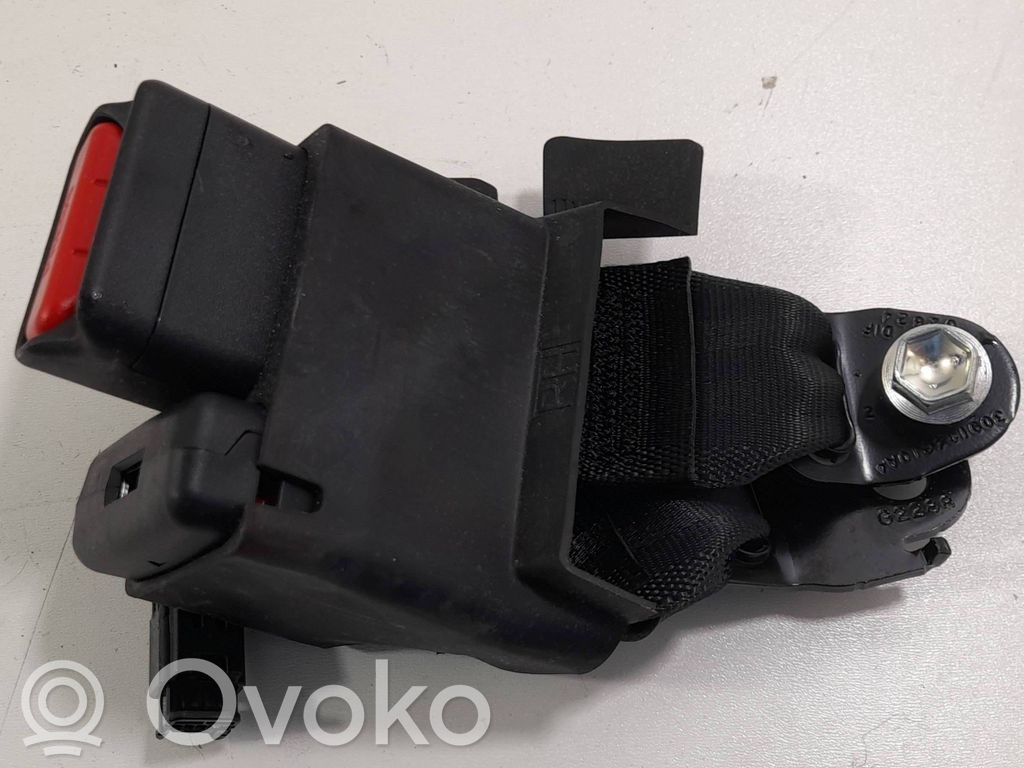 Toyota Yaris XP210 Rear seatbelt buckle 