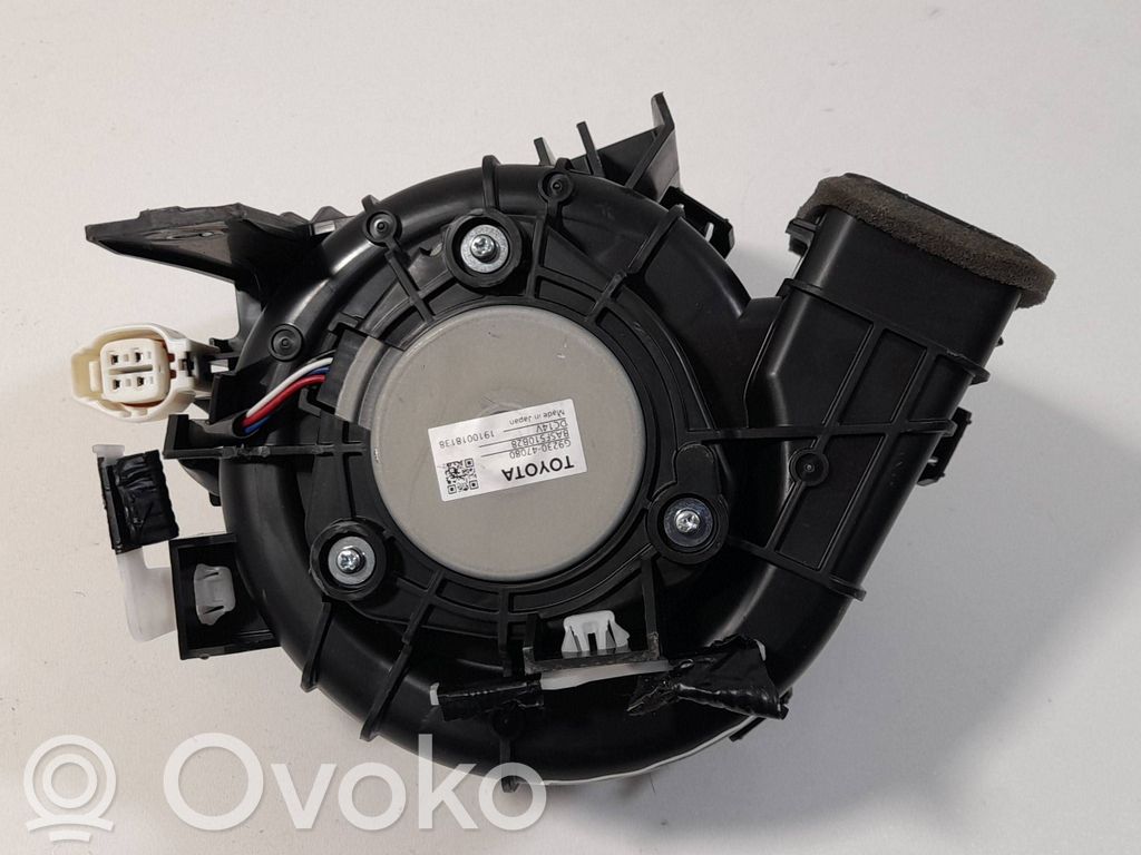 Lämmittimen puhallin   G923047080