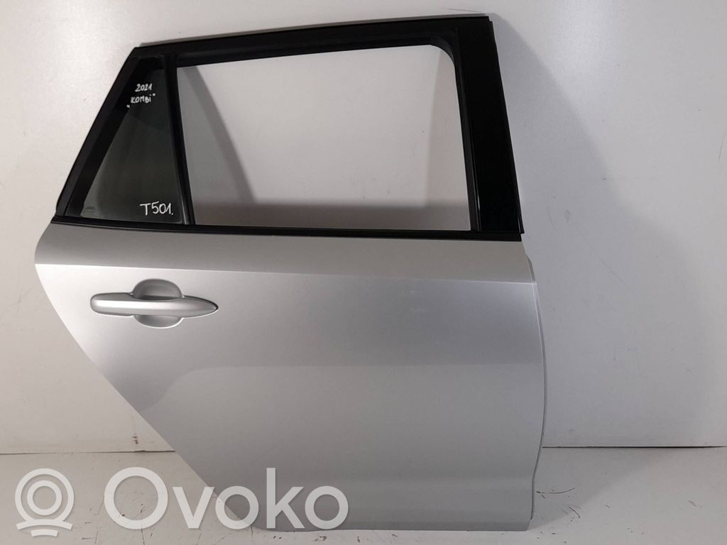 Toyota Corolla E210 E21 Galinės durys 