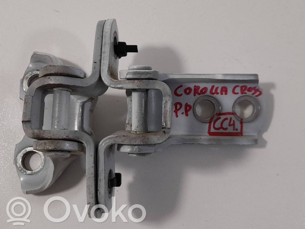 Toyota Corolla Cross Front door hinge set 