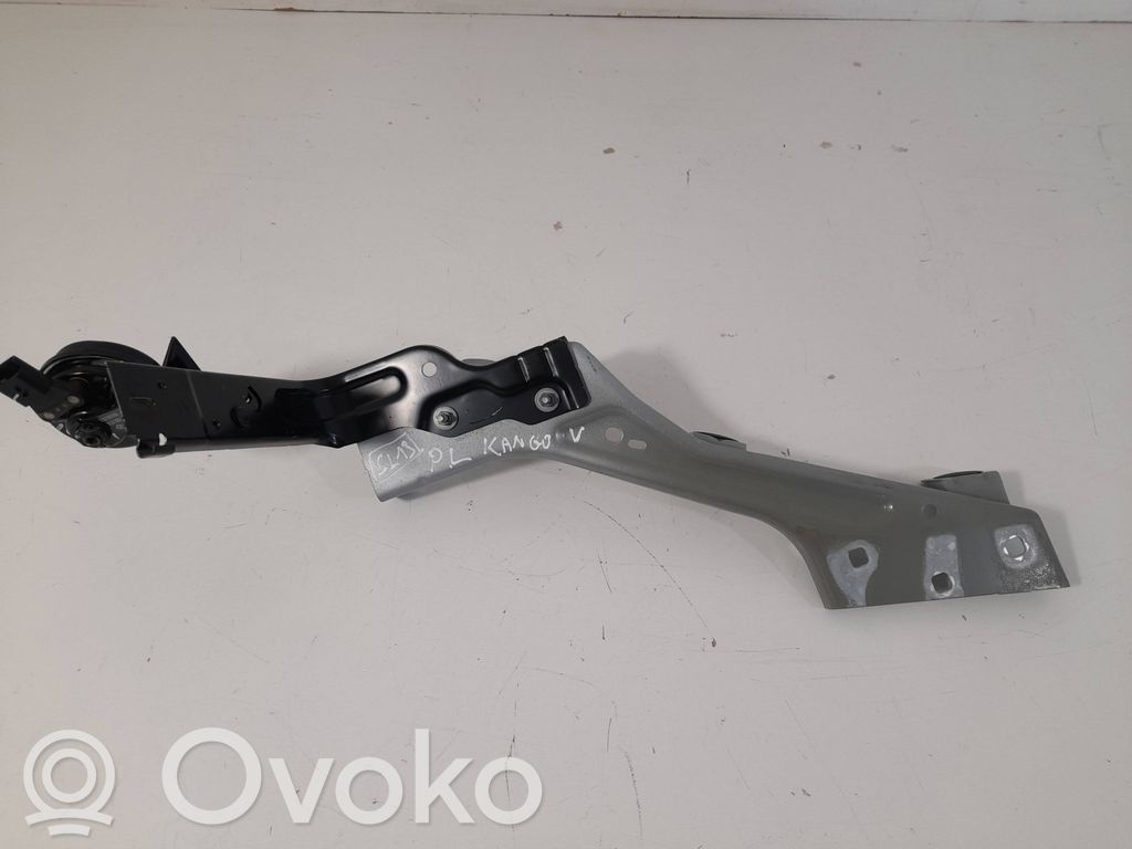 Renault Kangoo III Uchwyt / Mocowanie błotnika przedniego 