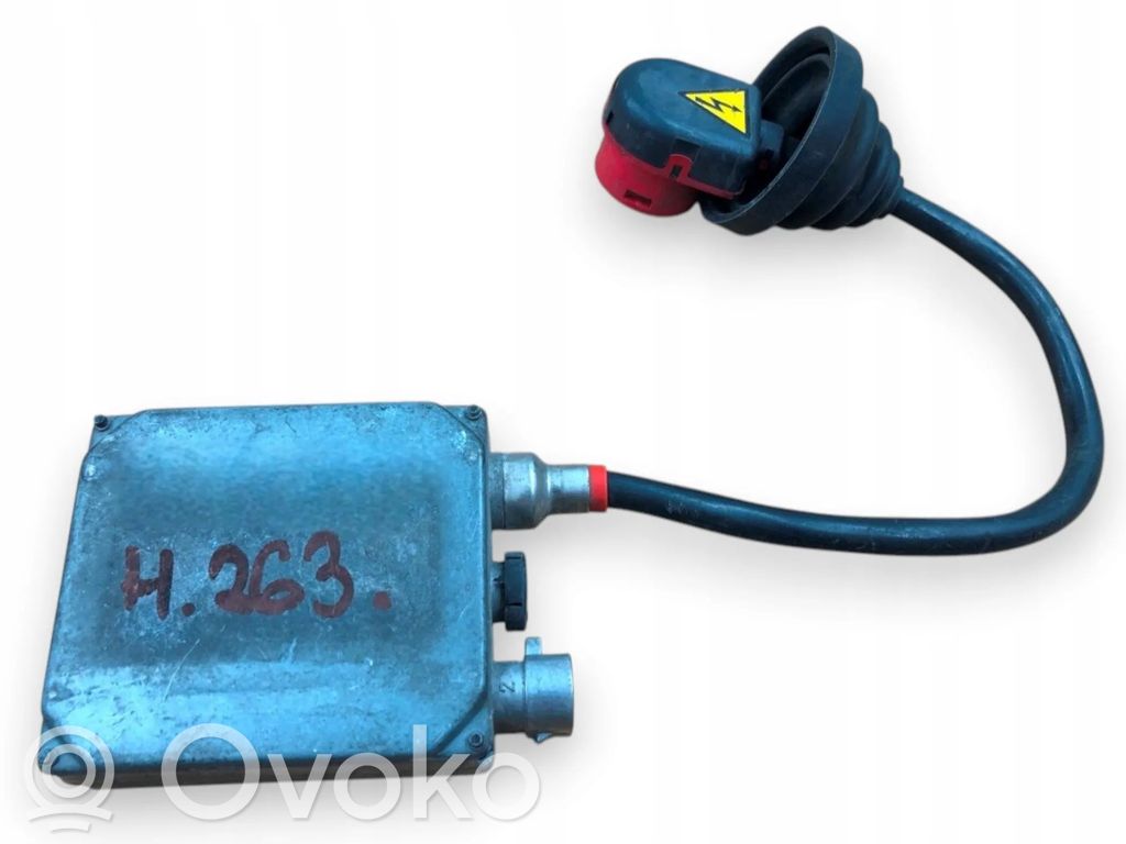 Volkswagen PASSAT B5 Headlight ballast module Xenon 