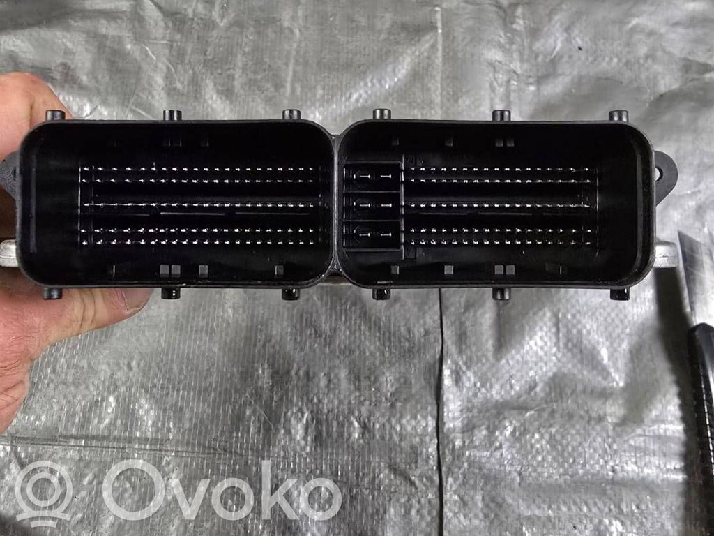 Audi A4 S4 B9 Engine control unit/module 