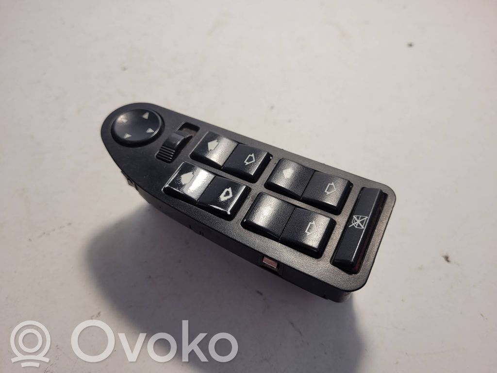 BMW 5 E39 Electric window control switch 