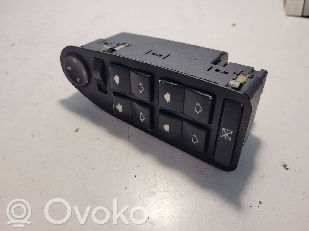 BMW 7 E38 Electric window control switch 