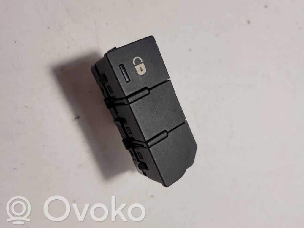 Citroen C5 Central locking switch button 