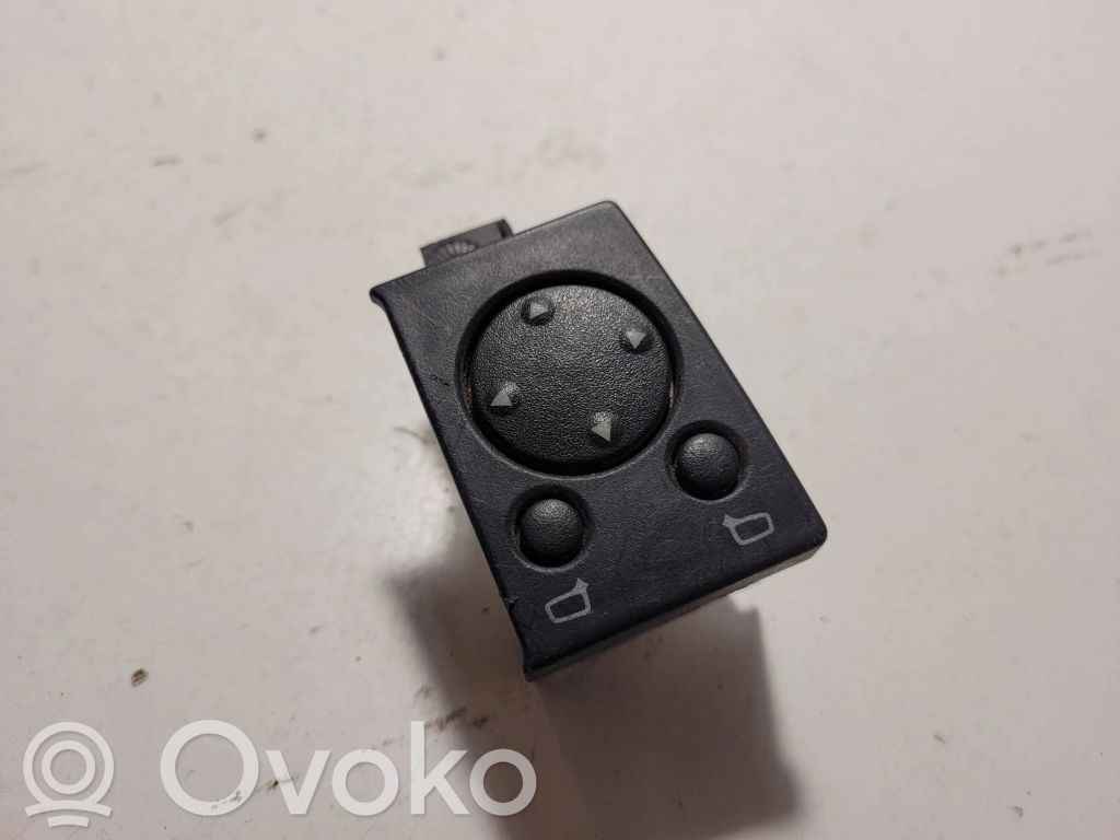 Audi A6 S6 C4 4A Wing mirror switch 
