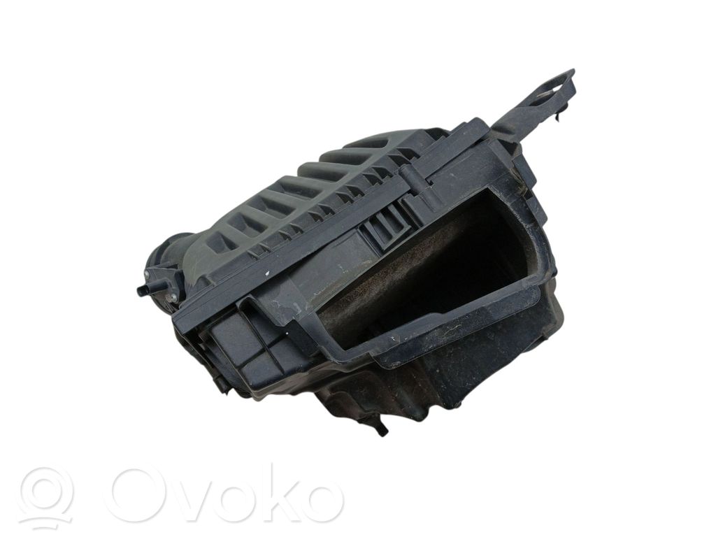 Air filter box cover   8655834