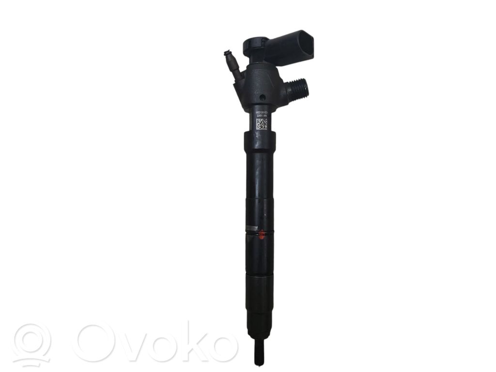 Inyector de combustible   04B130277J