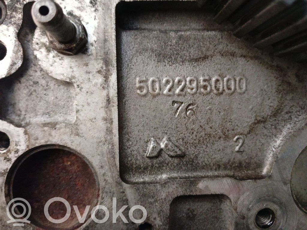 Iveco Daily 40.8 Engine head 