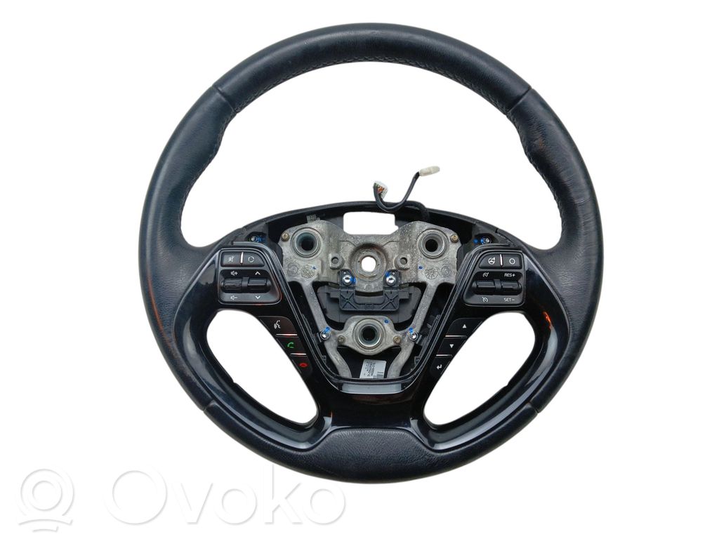 KIA Ceed Steering wheel 
