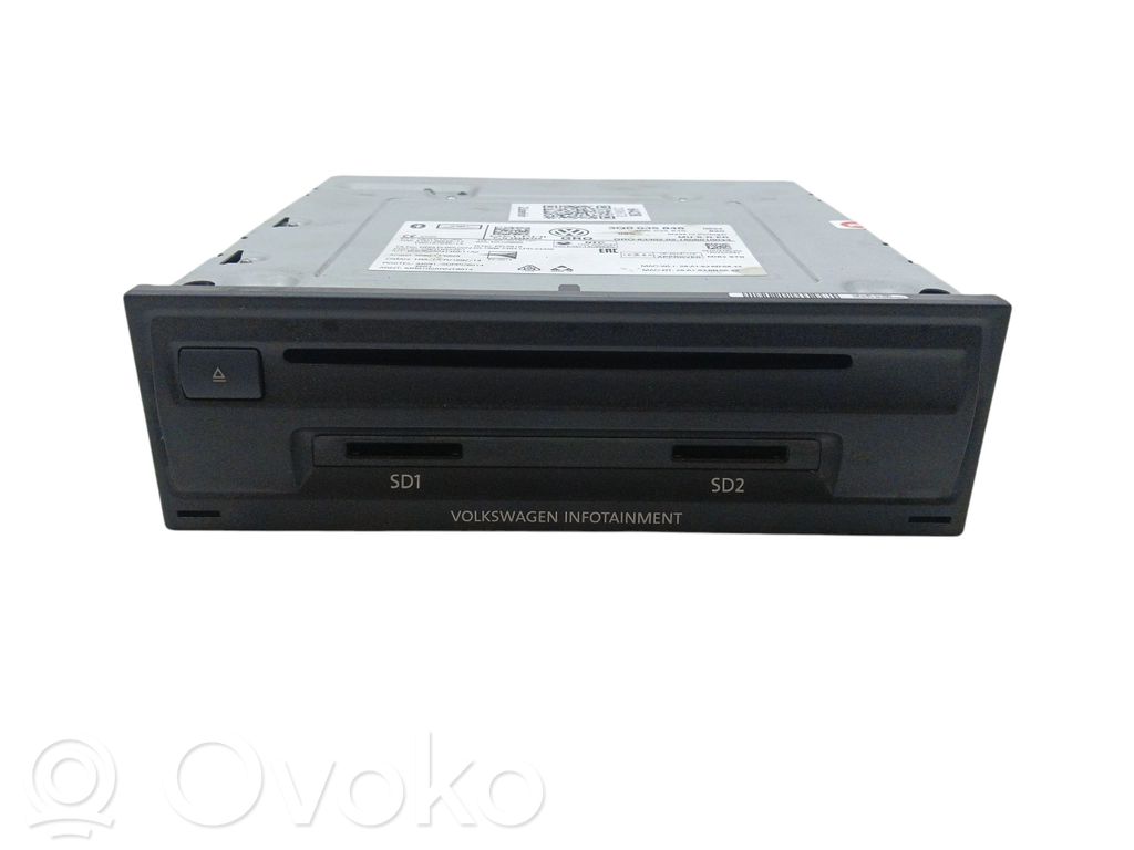 Volkswagen PASSAT Unità principale autoradio/CD/DVD/GPS 