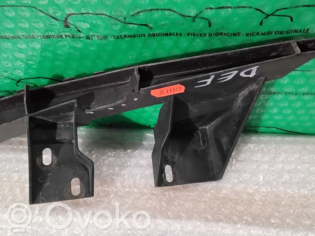 Audi Q7 4L Front bumper mounting bracket 