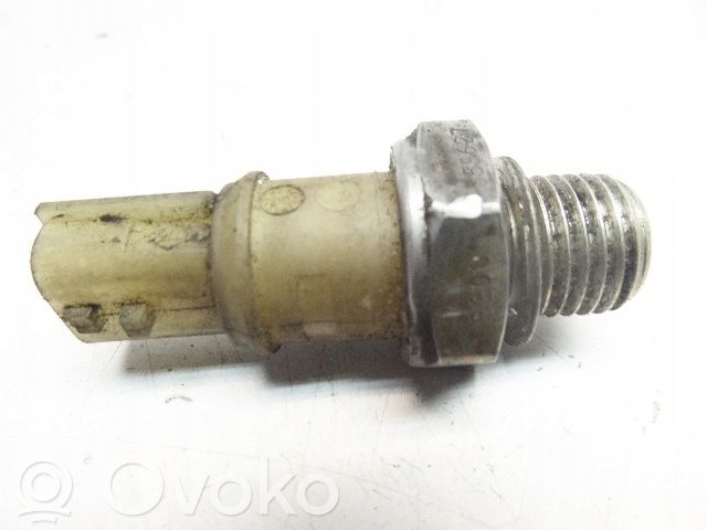 Renault Trafic II (X83) Sensor de presión del aceite 