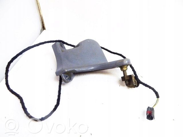 Engine mount bracket   95VB15K613AC