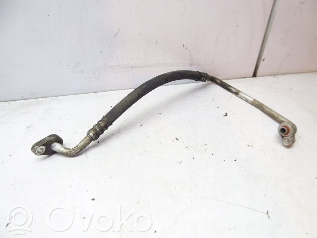 Ford Focus C-MAX Ilmastointilaitteen putki (A/C) 