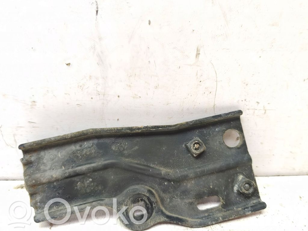 Volkswagen Golf VI Rear bumper mounting bracket 