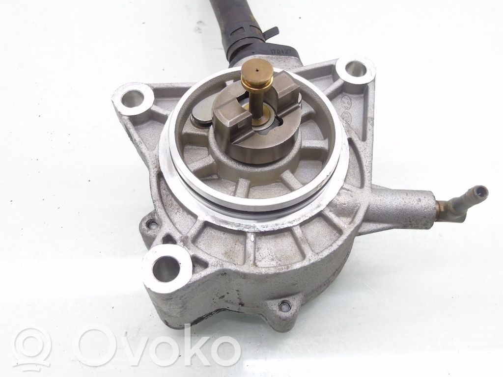 Hyundai i30 Bomba de vacío 