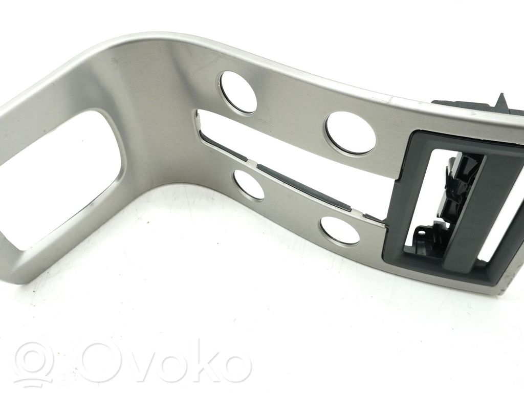 Volvo V50 Autres éléments de garniture marchepied 