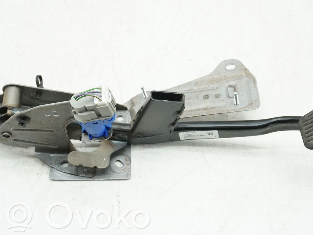 Volvo V40 Pedal del acelerador 