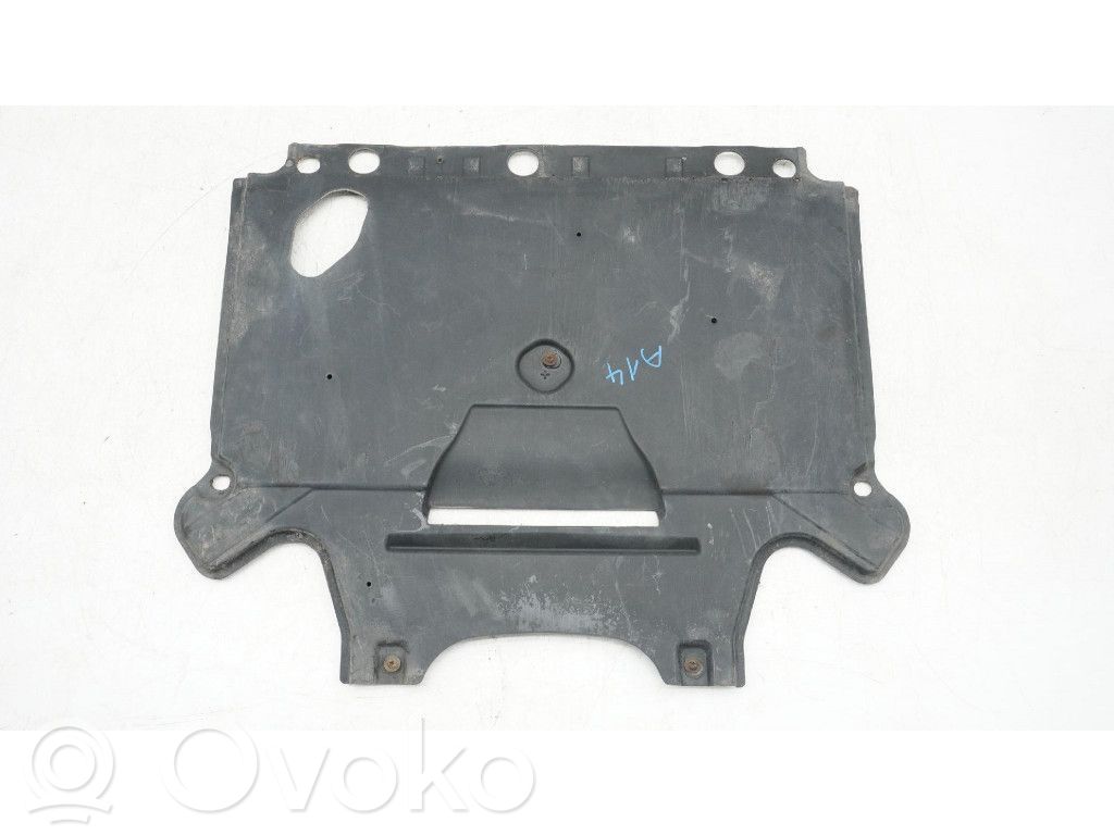 Audi A4 S4 B8 8K Osłona podwozia przednia 