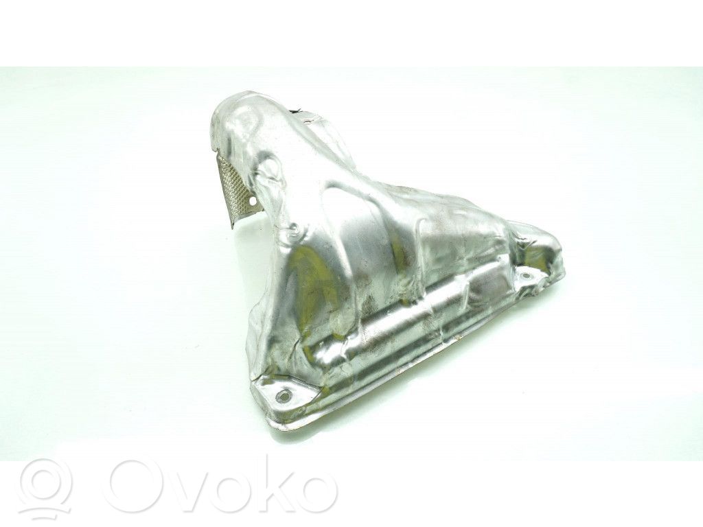 Volvo V60 Osłona podwozia przednia 