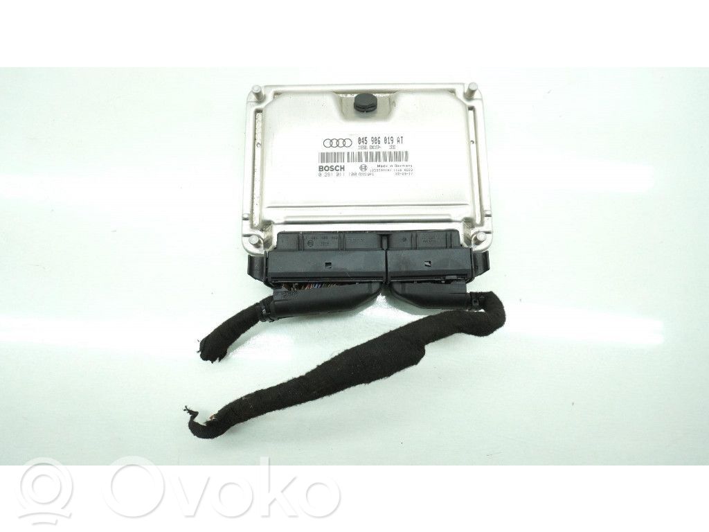 Unité de commande, module ECU de moteur   045906019AT,045906019AT