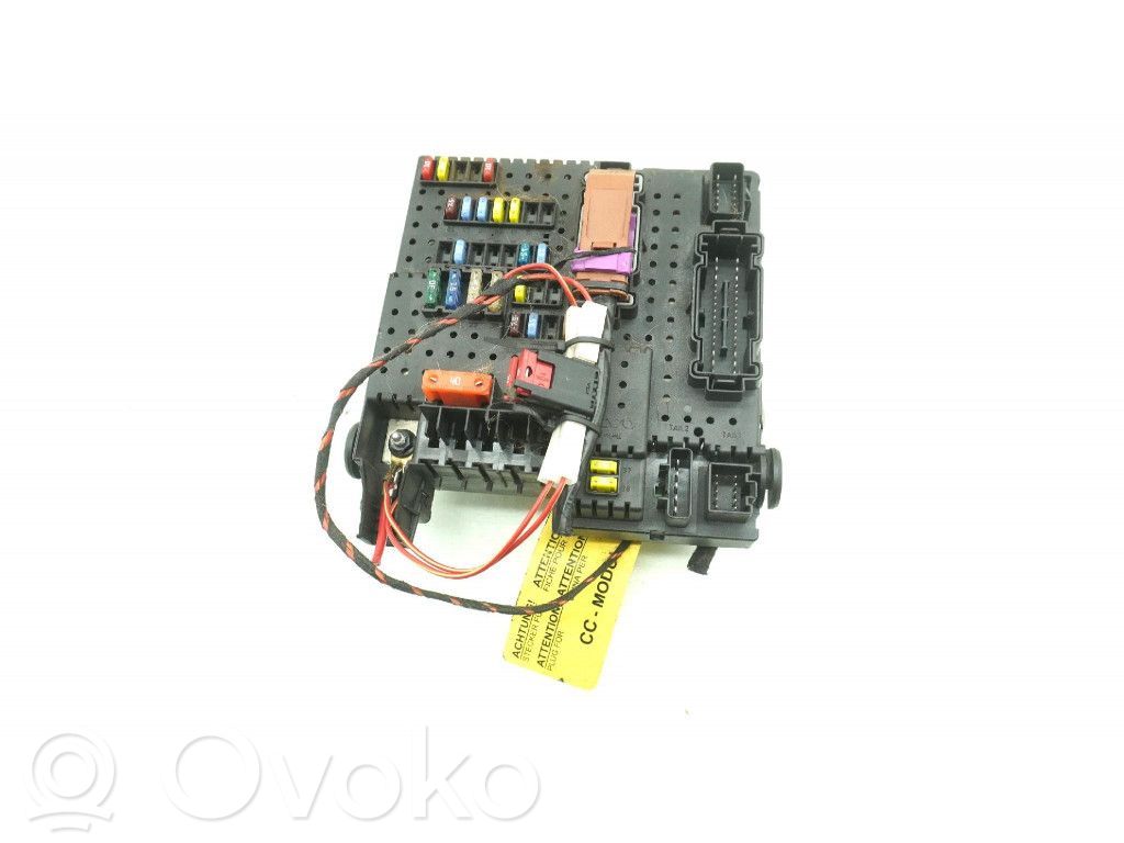 Volvo V70 Juego de caja de fusibles 
