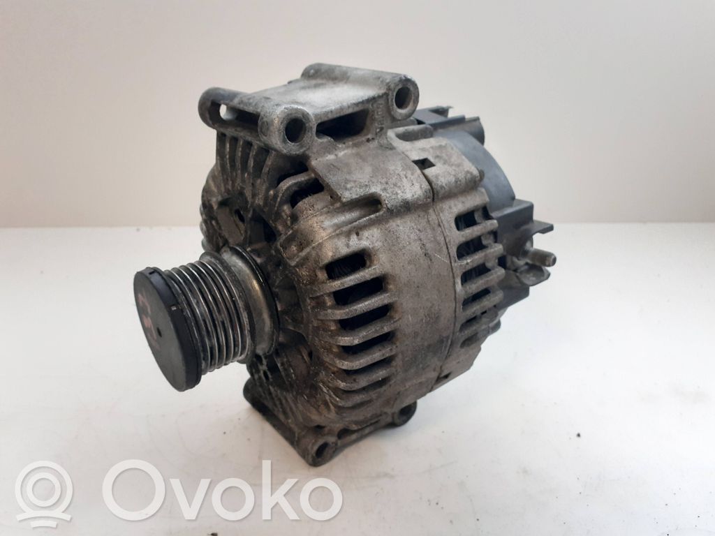 Mercedes-Benz C W204 Alternator 