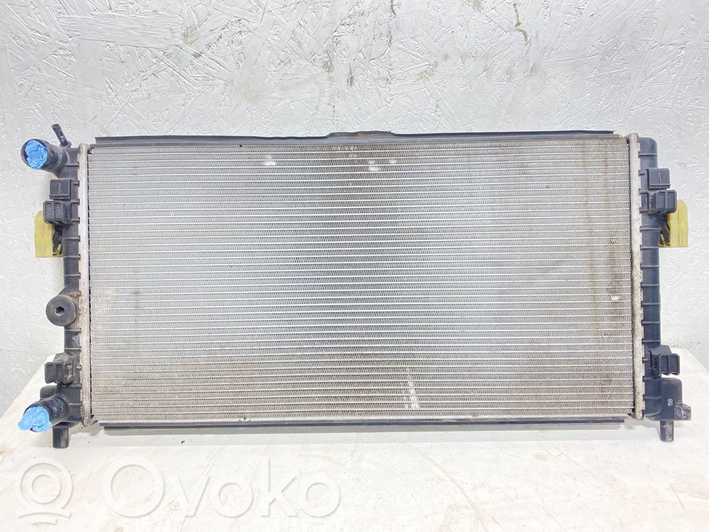 Volkswagen Polo V 6R Dzesēšanas šķidruma radiators 