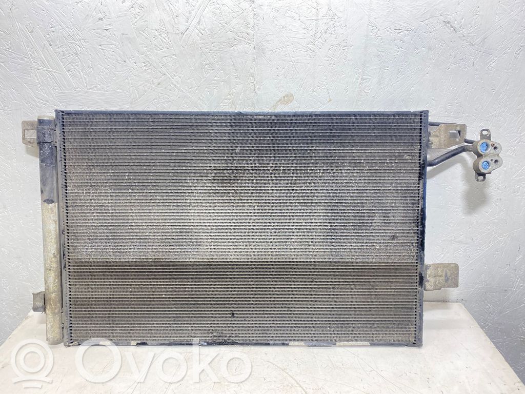 Volkswagen Transporter - Caravelle T5 Radiateur condenseur de climatisation 