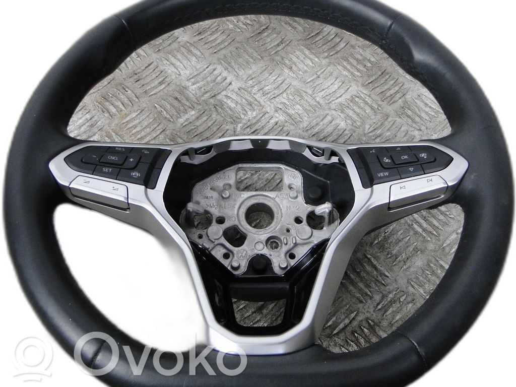 Volkswagen Polo VI Ohjauspyörä 