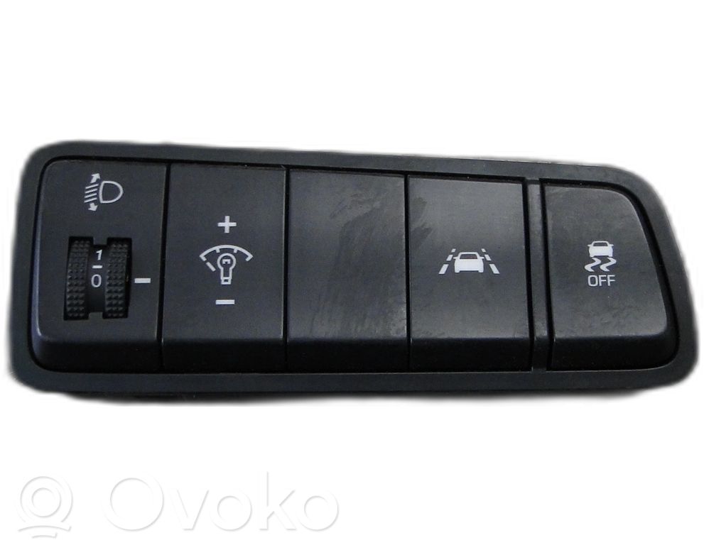Hyundai Kona I Otros interruptores/perillas/selectores 