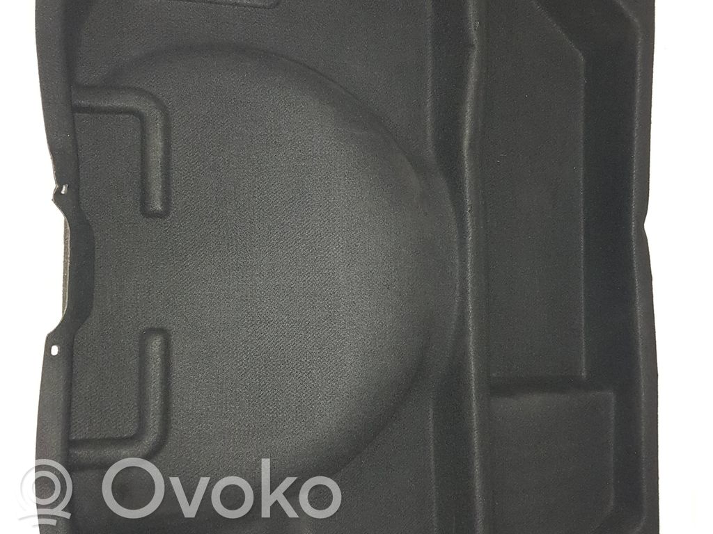 Volvo XC60 Trunk bottom trim panel 