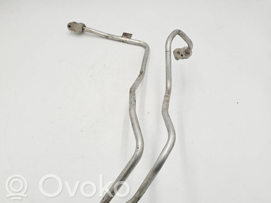 Porsche Macan (95B) Air conditioning (A/C) pipe/hose 