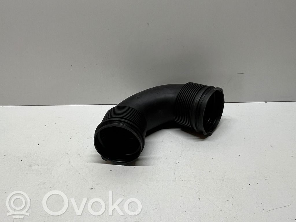 Audi Q8 Air intake duct part 