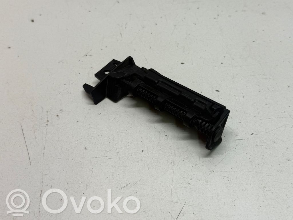 Audi A6 S6 C8 4K Uchwyt / Mocowanie zderzaka tylnego 