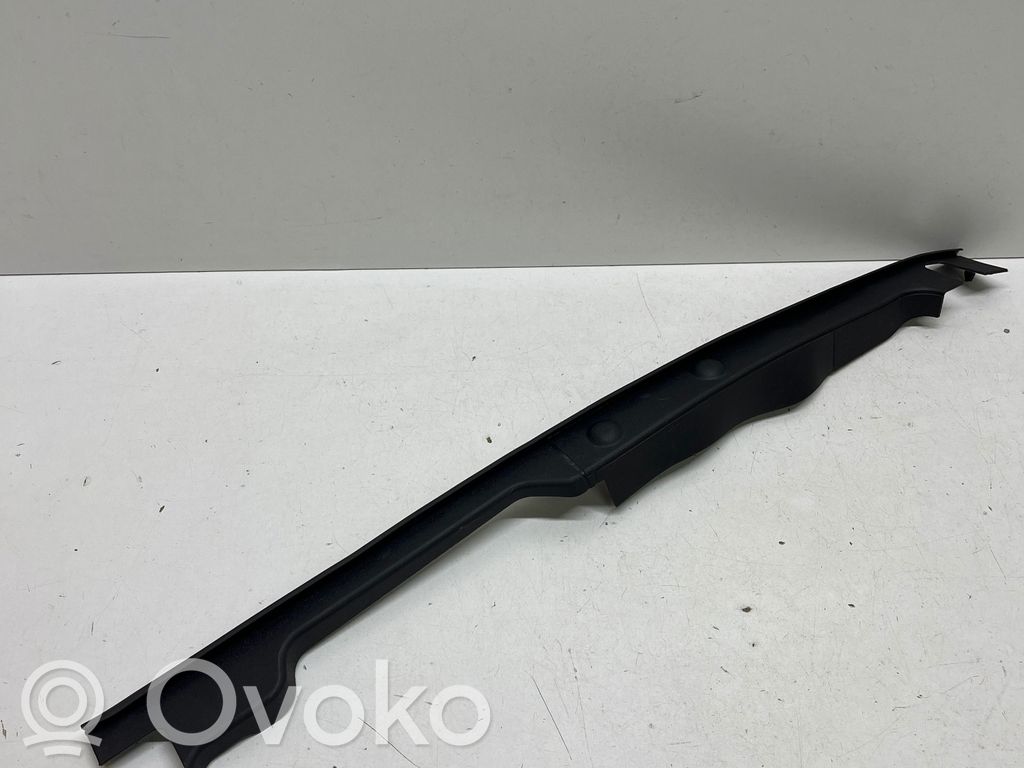 Audi A4 S4 B9 8W Panel wykończeniowy błotnika 