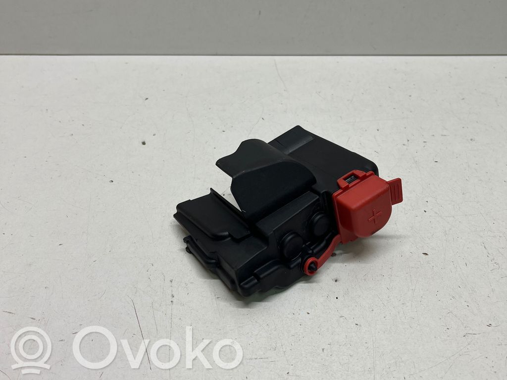 BMW 4 G22 G23 G24 G26 Other engine bay part 