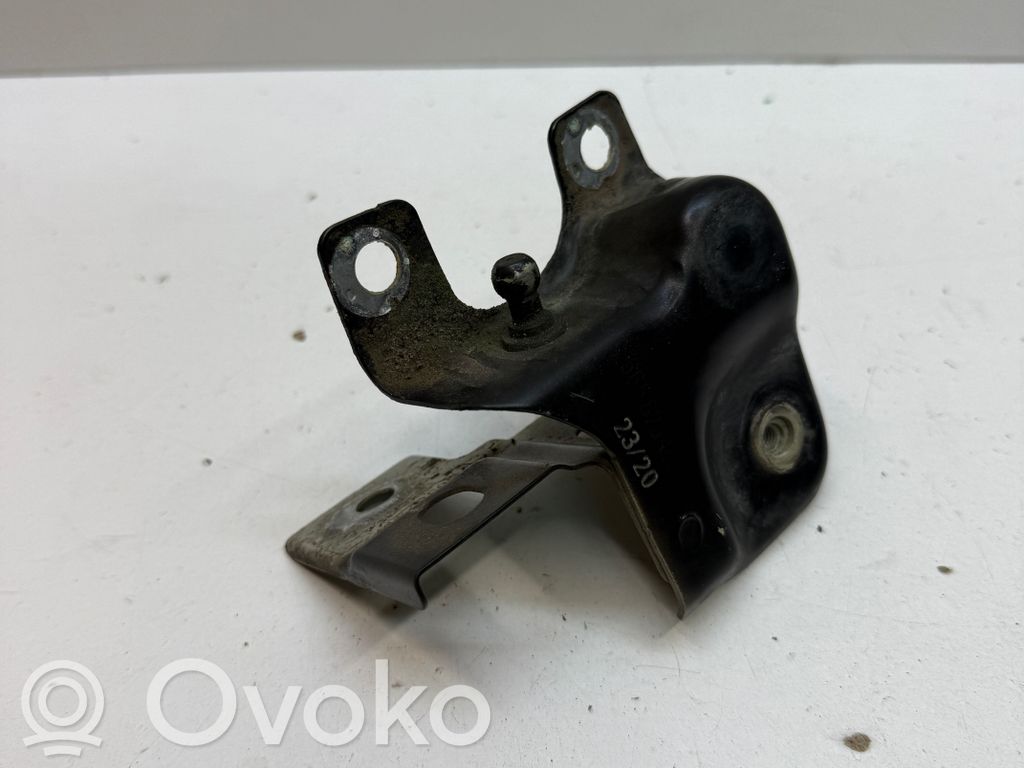 Holder (bracket)   565823402