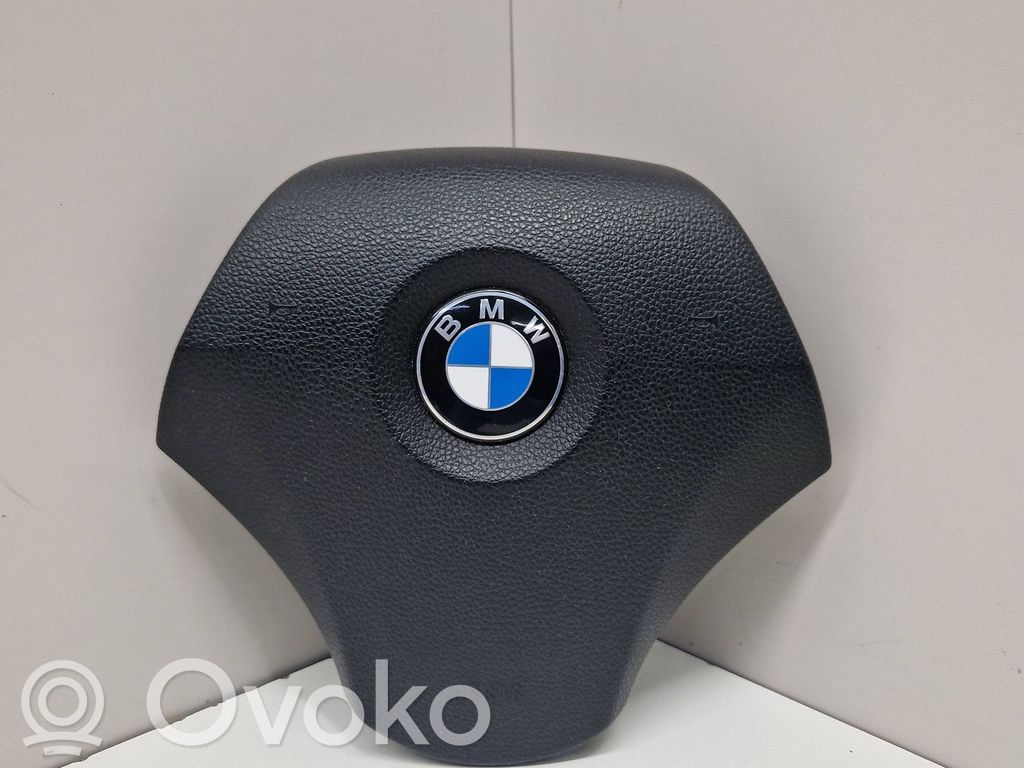 BMW 5 E60 E61 Vairo oro pagalvė 