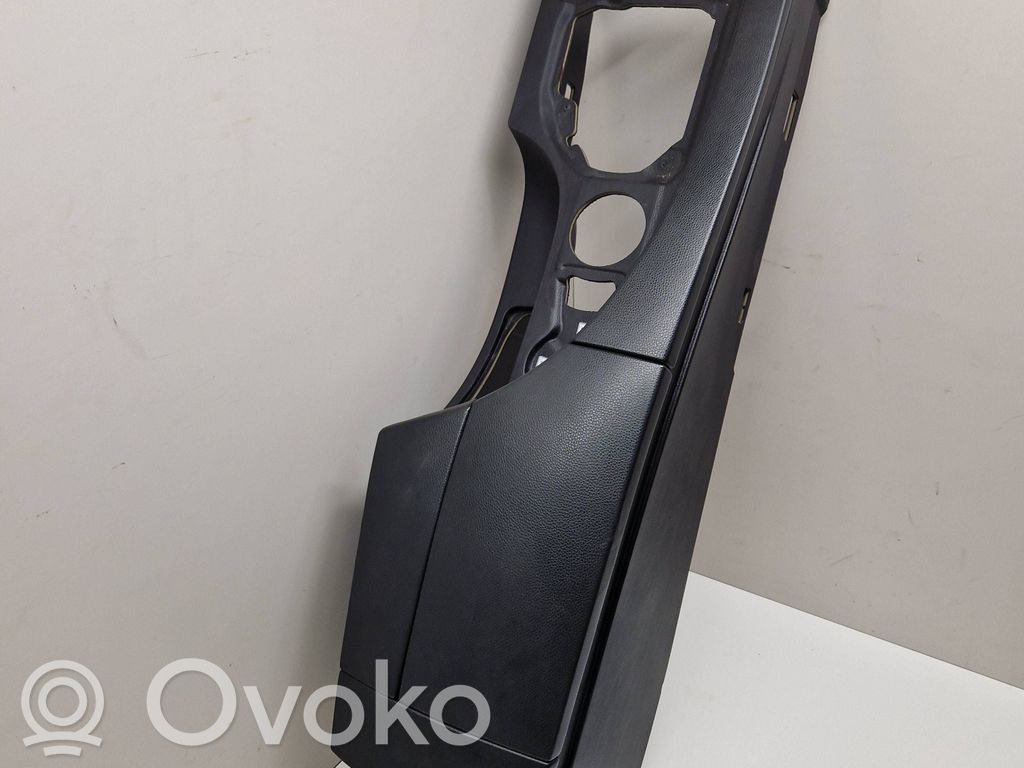 BMW 5 E60 E61 Armrest 