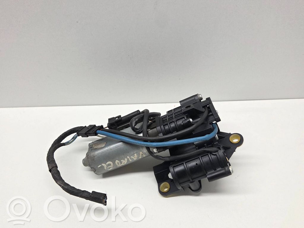BMW 5 E60 E61 Steering column adjust motor 