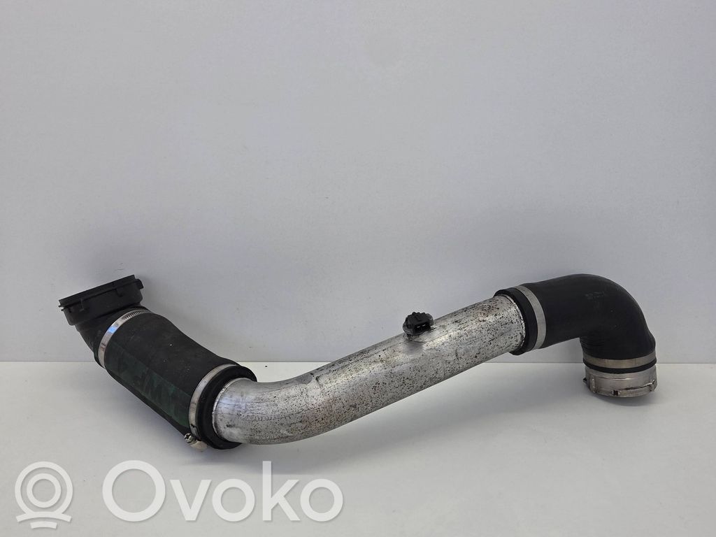 BMW 5 E60 E61 Intercooler hose/pipe 