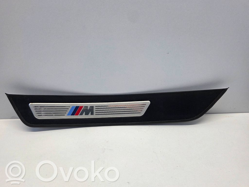 BMW 5 F10 F11 Listwa progowa tylna 