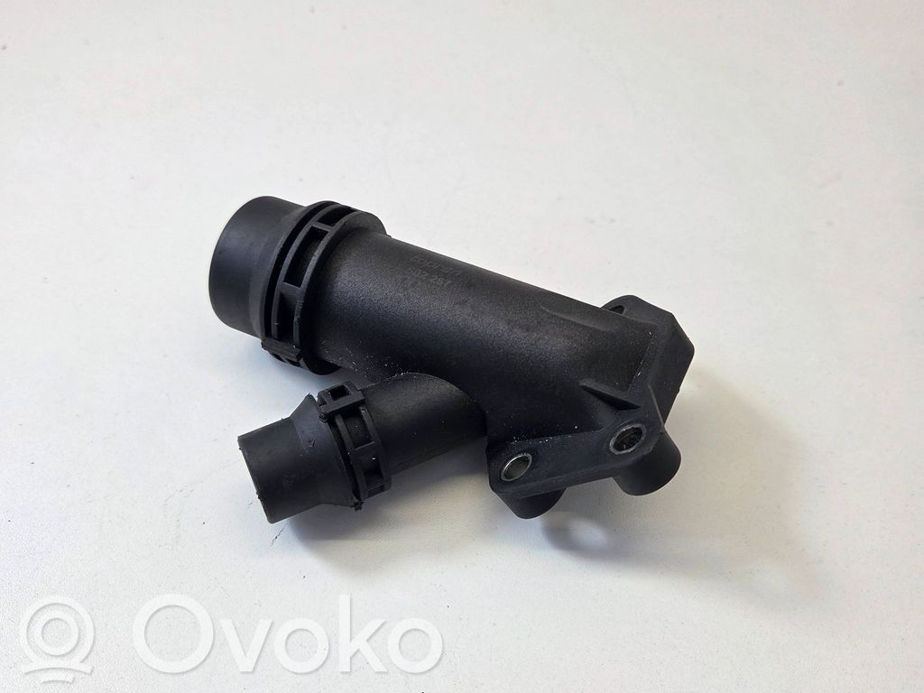 BMW 5 E60 E61 Engine coolant pipe/hose 