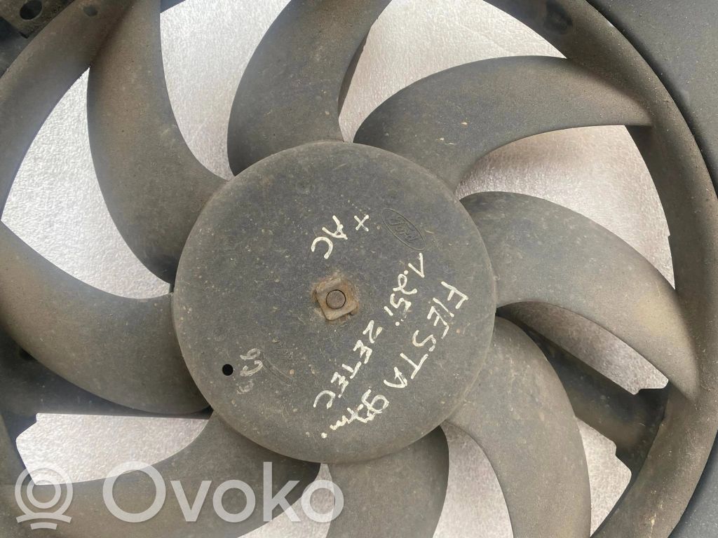Ford Fiesta Osłona wentylatora chłodnicy 